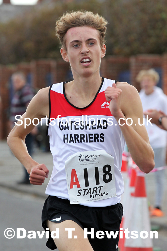 Mens under-17s 2021 Northern 6 and 4 Stage and Young Athletes Road Relays, Redcar. Photo: David T. Hewitson/Sports for All Pics
